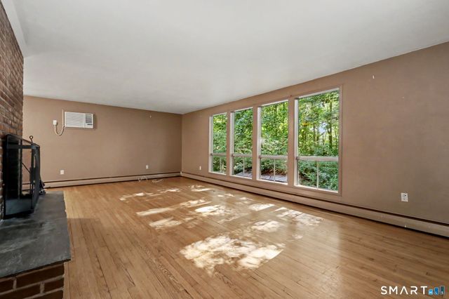 65 Whipple Road, Wilton, CT 06897