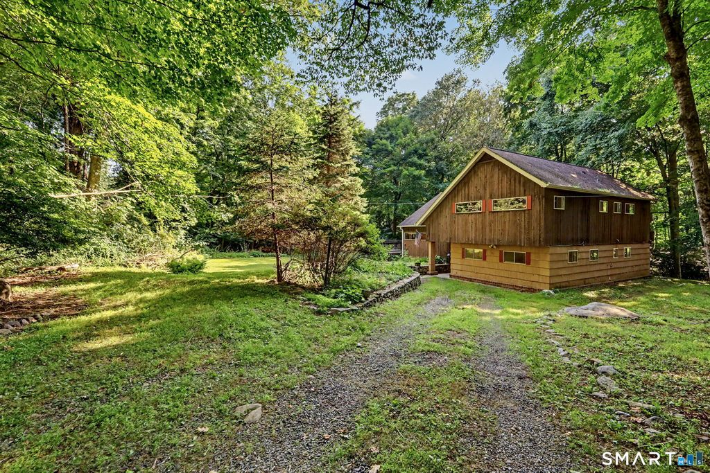 65 Whipple Road, Wilton, CT 06897