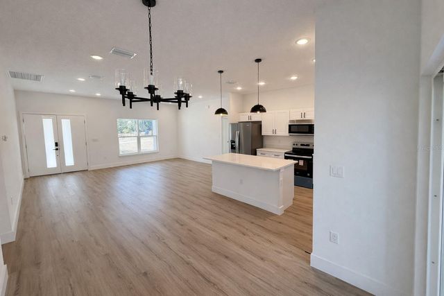 10516 CALDERA AVE N, Citrus Springs, FL 34433