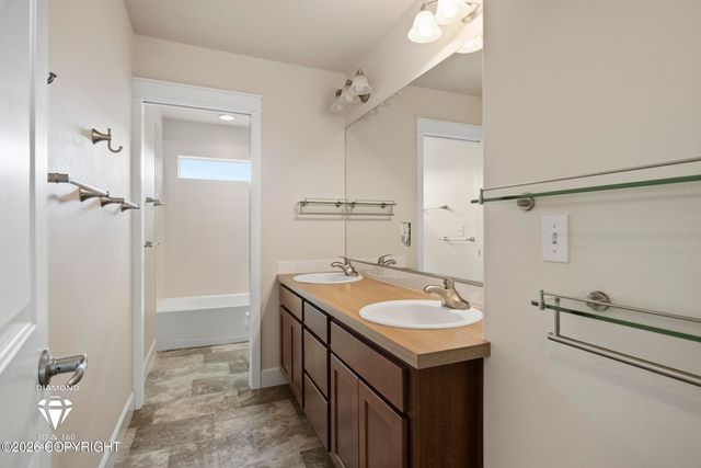 5857 Grand Teton Loop, Anchorage, AK 99502