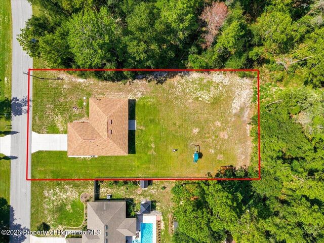 12327 Millington Avenue, Weeki Wachee, FL 34614