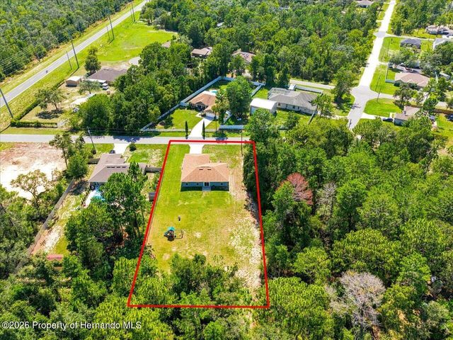 12327 Millington Avenue, Weeki Wachee, FL 34614