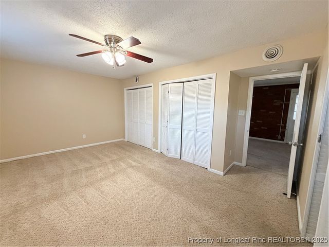 4946 Pinewood Drive, Hope Mills, NC 28348