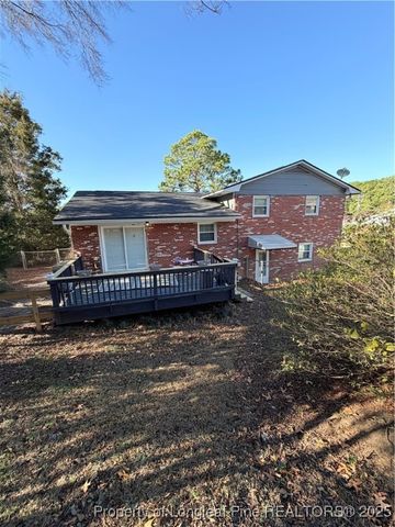 4946 Pinewood Drive, Hope Mills, NC 28348