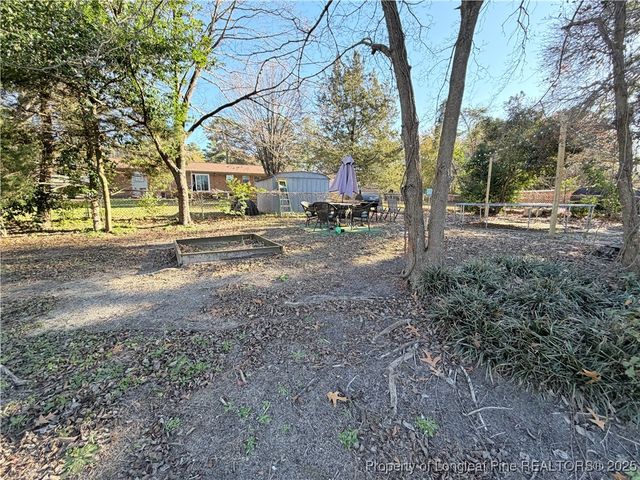 4946 Pinewood Drive, Hope Mills, NC 28348