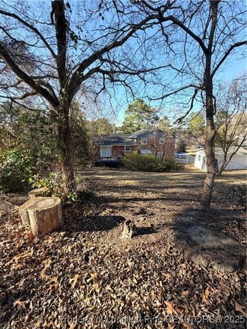 4946 Pinewood Drive, Hope Mills, NC 28348