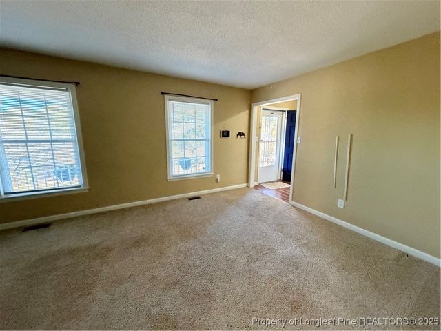 4946 Pinewood Drive, Hope Mills, NC 28348