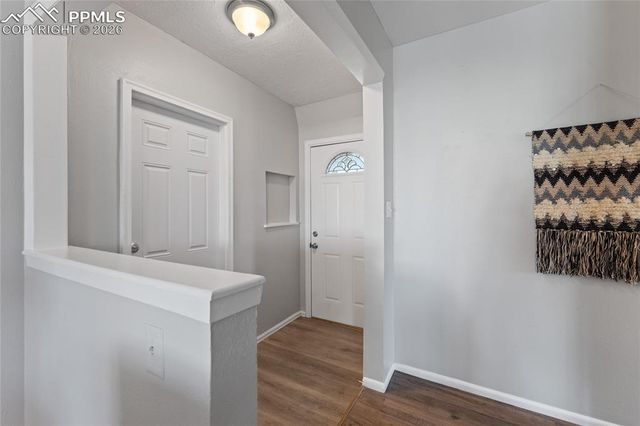 412 Edgewood Drive, Colorado Springs, CO 80907