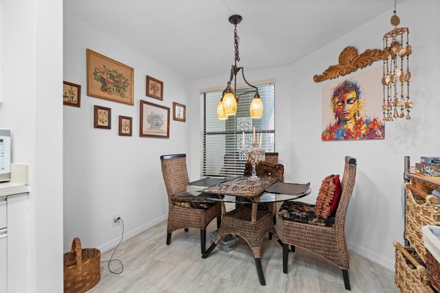5280 SE Seascape Way 101, Stuart, FL 34997