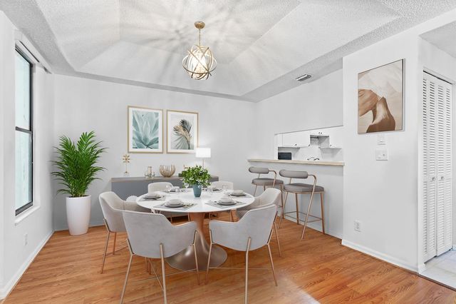 5280 SE Seascape Way 101, Stuart, FL 34997