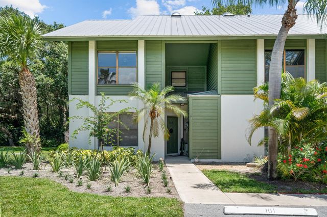 5280 SE Seascape Way 101, Stuart, FL 34997