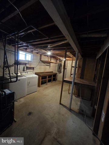 4233 HOFFMAN DR, Woodbridge, VA 22193