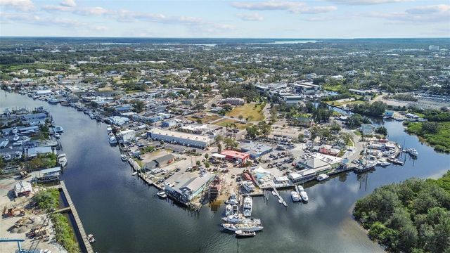731 BRITTANY PARK BOULEVARD, Tarpon Springs, FL 34689