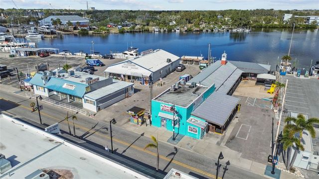 731 BRITTANY PARK BOULEVARD, Tarpon Springs, FL 34689