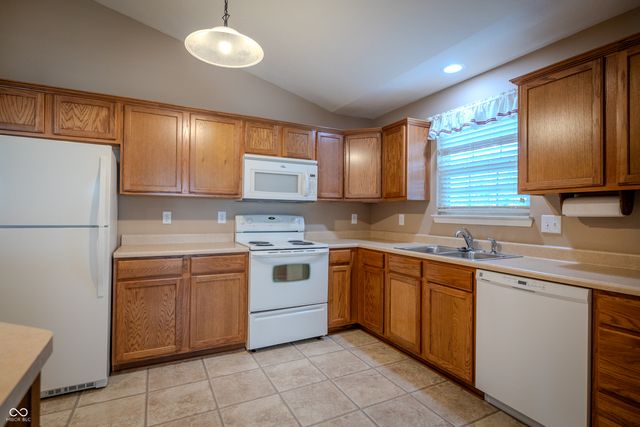 12682 Whisper Way, Fishers, IN 46037