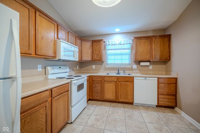 12682 Whisper Way, Fishers, IN 46037