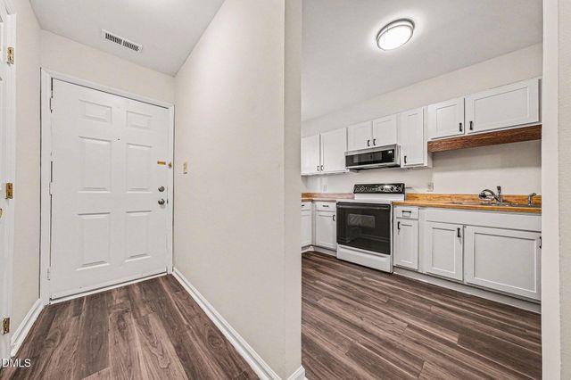 1509 Clermont Road T27, Durham, NC 27713