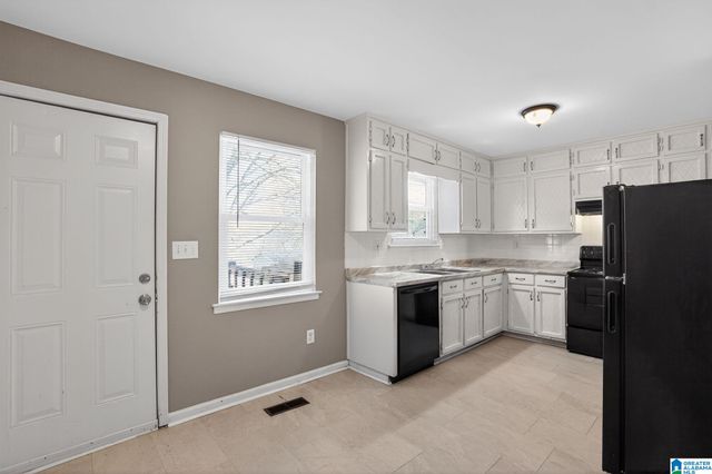 1119 STARTREK LANE, Birmingham, AL 35215