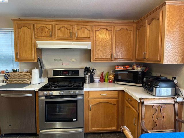 88 Delta Grn, Fremont, CA 94538