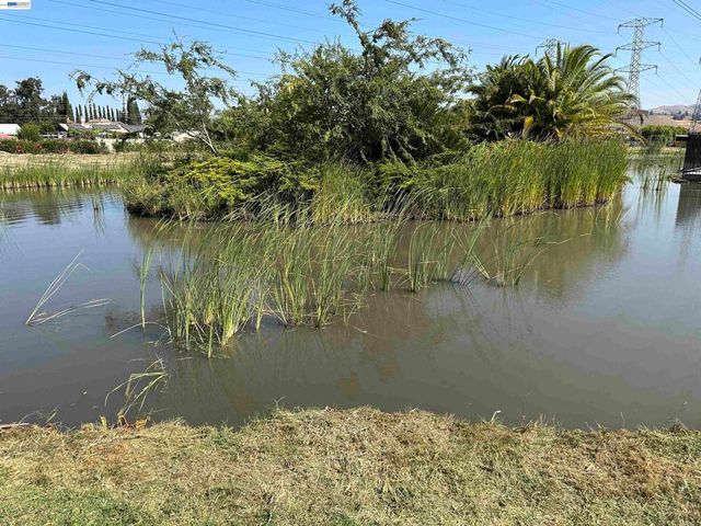 88 Delta Grn, Fremont, CA 94538