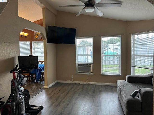 88 Delta Grn, Fremont, CA 94538