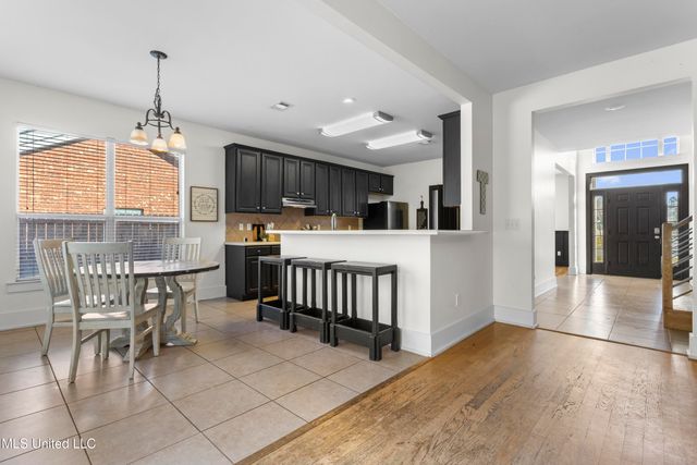 3205 Joy Lane, Ocean Springs, MS 39564