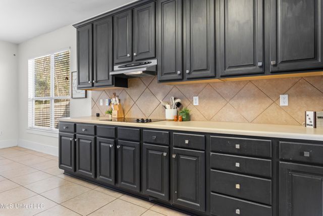 3205 Joy Lane, Ocean Springs, MS 39564