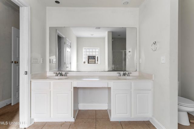 3205 Joy Lane, Ocean Springs, MS 39564