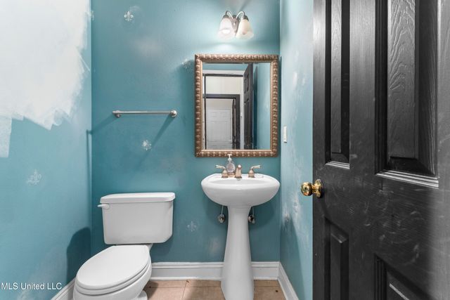 3205 Joy Lane, Ocean Springs, MS 39564