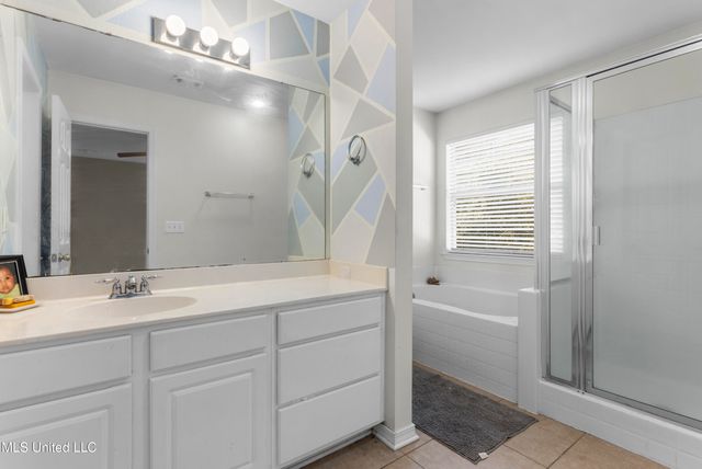 3205 Joy Lane, Ocean Springs, MS 39564