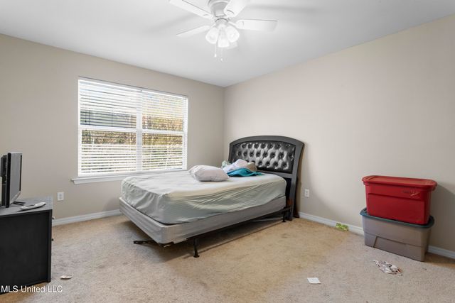 3205 Joy Lane, Ocean Springs, MS 39564