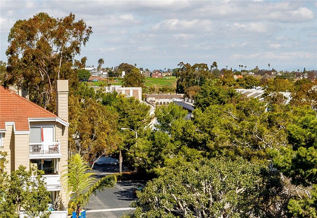 20331 Bluffside 411, Huntington Beach, CA 92646 — photo 5