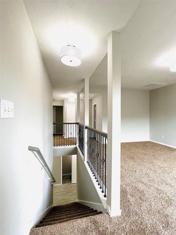 8426 Woodland Knoll Lane, Cypress, TX 77433