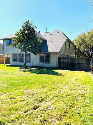 8426 Woodland Knoll Lane, Cypress, TX 77433