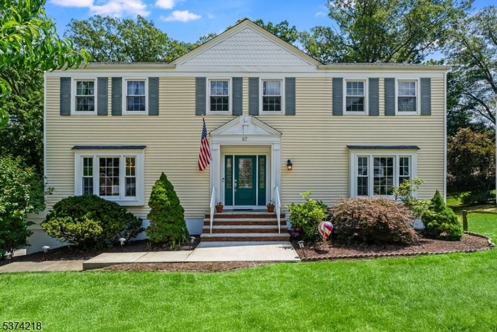 67 Hendricks Dr, Hanover Twp., NJ 07950