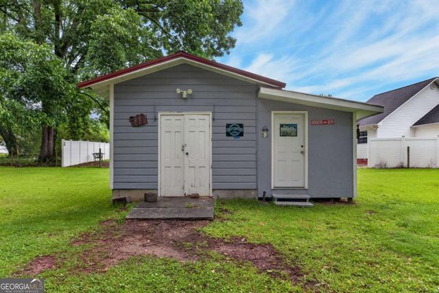 16 Garrett Avenue, Bremen, GA 30110