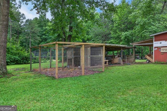 16 Garrett Avenue, Bremen, GA 30110