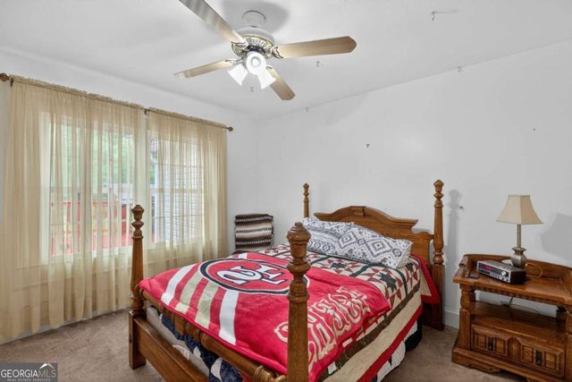 16 Garrett Avenue, Bremen, GA 30110