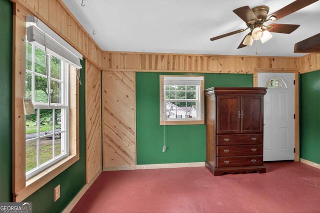 16 Garrett Avenue, Bremen, GA 30110