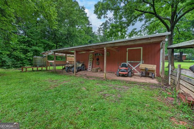 16 Garrett Avenue, Bremen, GA 30110