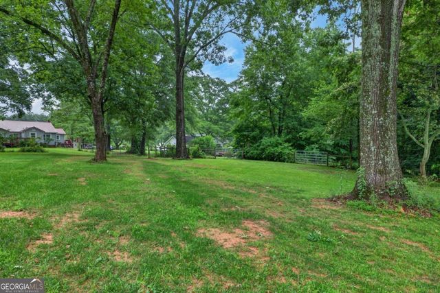 16 Garrett Avenue, Bremen, GA 30110