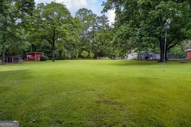 16 Garrett Avenue, Bremen, GA 30110