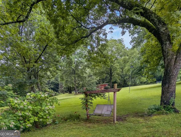 16 Garrett Avenue, Bremen, GA 30110