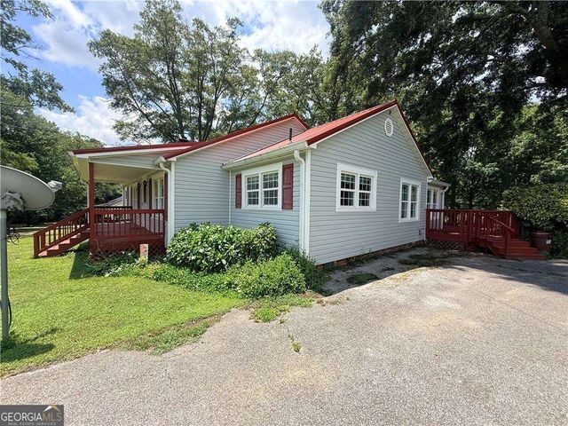 16 Garrett Avenue, Bremen, GA 30110