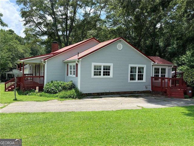 16 Garrett Avenue, Bremen, GA 30110
