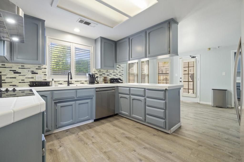 Image 10 of property listing at 2604 Snyder Avenue, Modesto, CA 95356