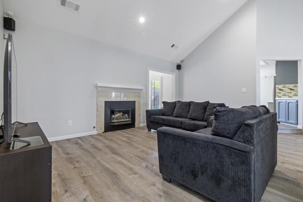 Image 18 of property listing at 2604 Snyder Avenue, Modesto, CA 95356