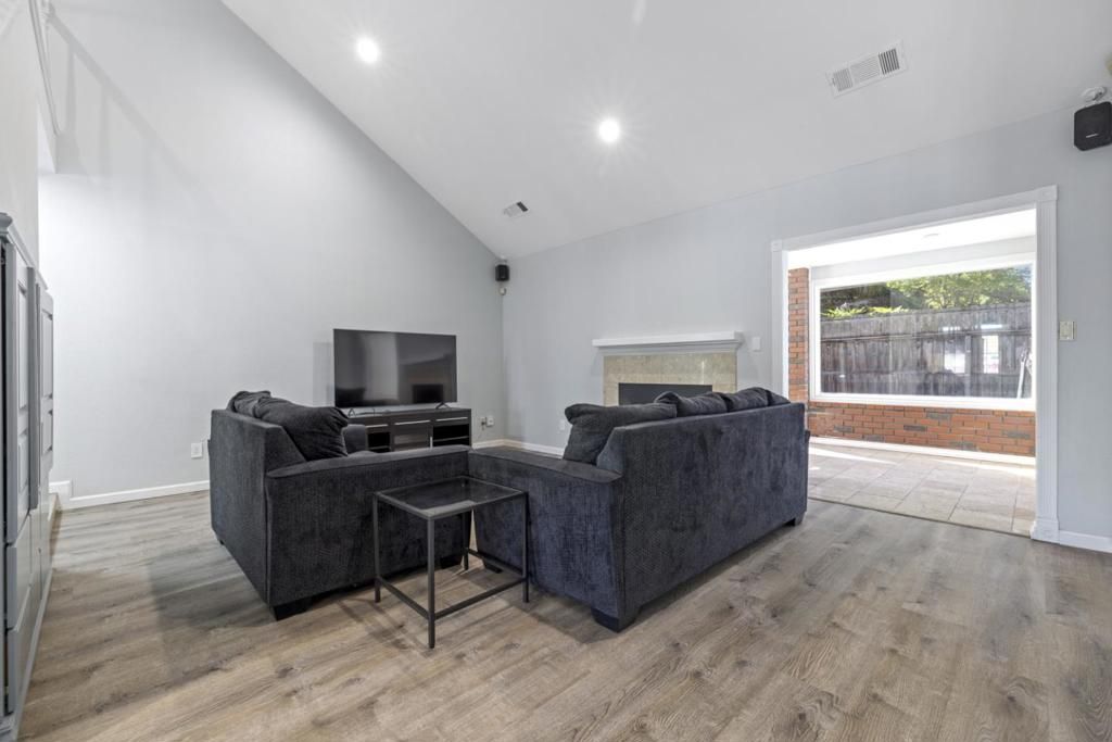 Image 19 of property listing at 2604 Snyder Avenue, Modesto, CA 95356