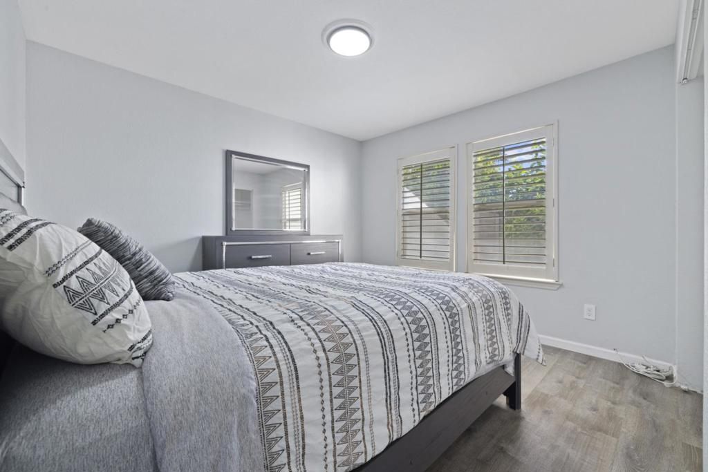 Image 25 of property listing at 2604 Snyder Avenue, Modesto, CA 95356