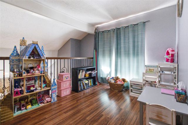 11630 Karlwood Lane, Houston, TX 77099